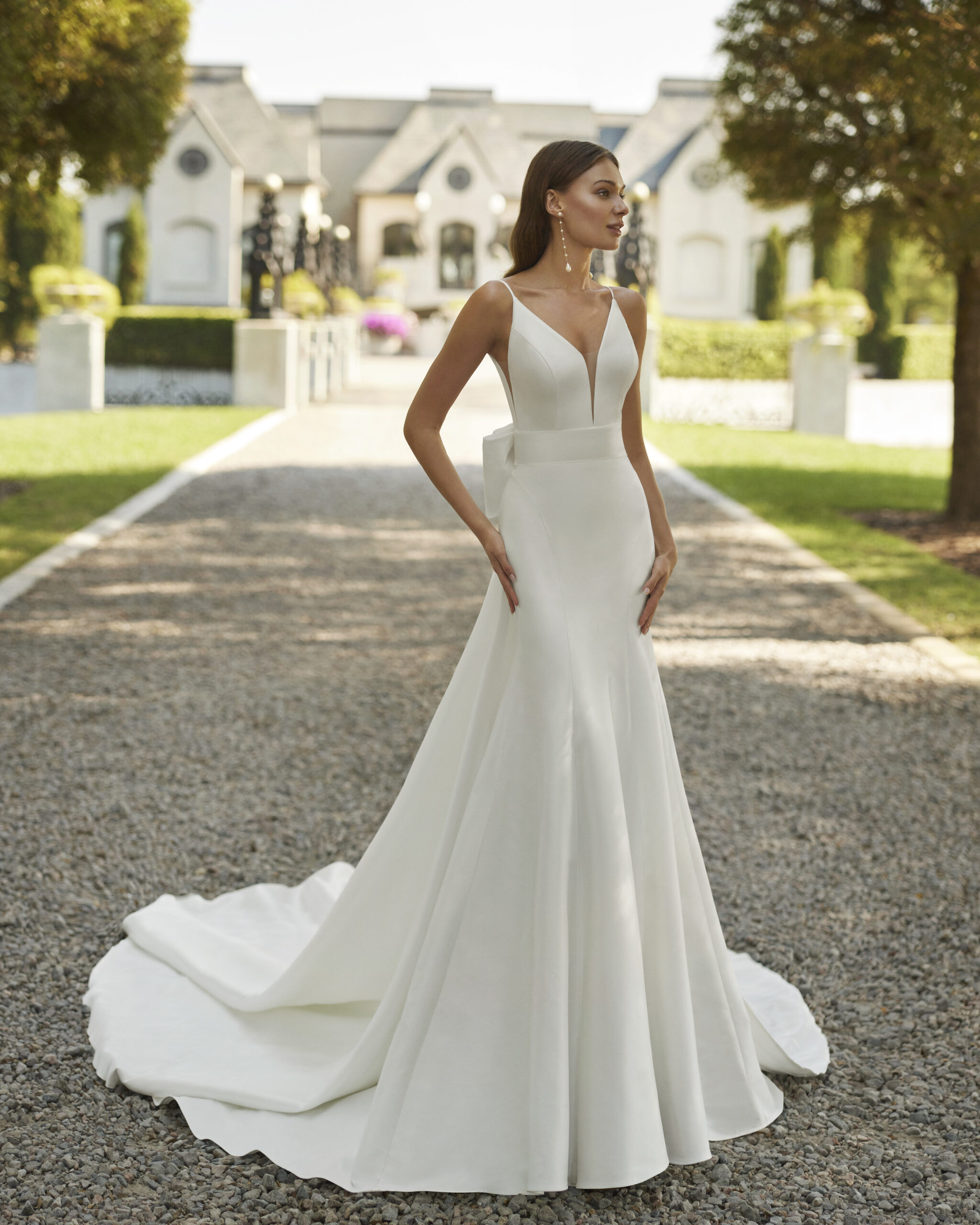 Guide to Wedding Dress Shopping