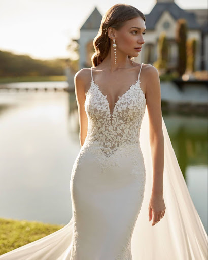 Curvy Brides and Confidence in Structure 